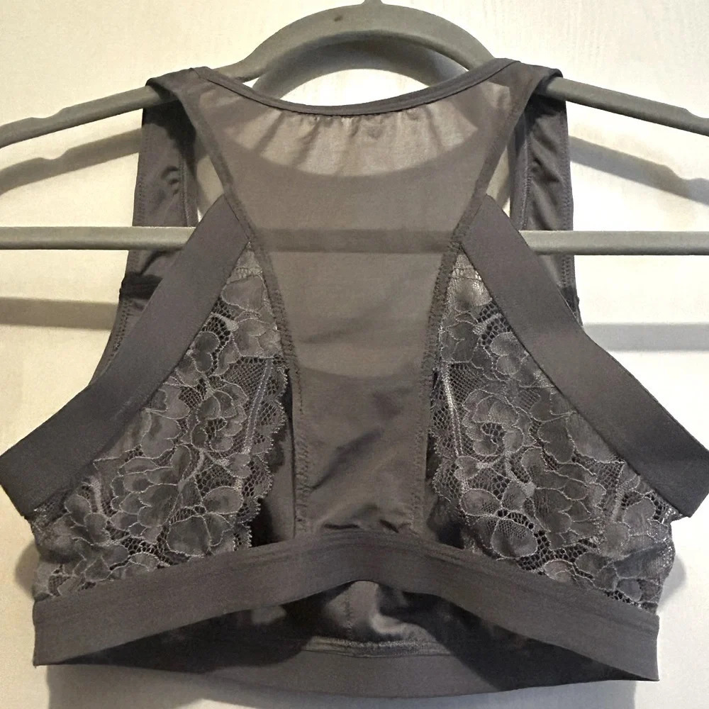 Maidenform Lace Bralette, size small
